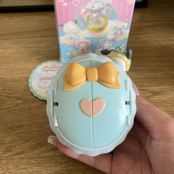 Sanrio Pochacco Baby Series Guarentee - Picture 2 of 7